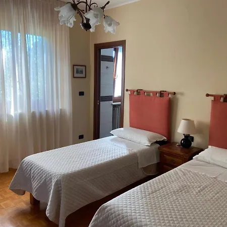 La Via Del Sole Nocleg ze śniadaniem Susa