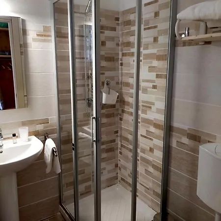 לינה וארוחת בוקר La Via Del Sole